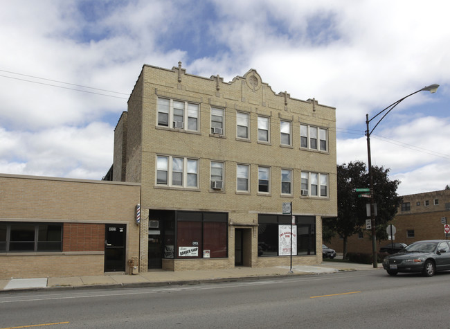 4901 N Elston Ave in Chicago, IL - Building Photo - Building Photo