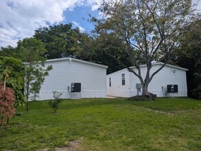 3051 SW 50th St in Fort Lauderdale, FL - Foto de edificio - Building Photo