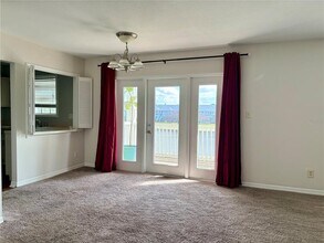 204 Pompano Dr SE in St. Petersburg, FL - Building Photo - Building Photo