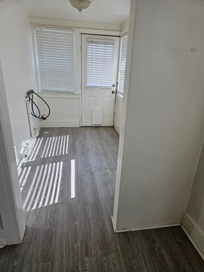 property at 606 F St