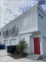 2409 1/2 Ridgeley Dr in Los Angeles, CA - Building Photo