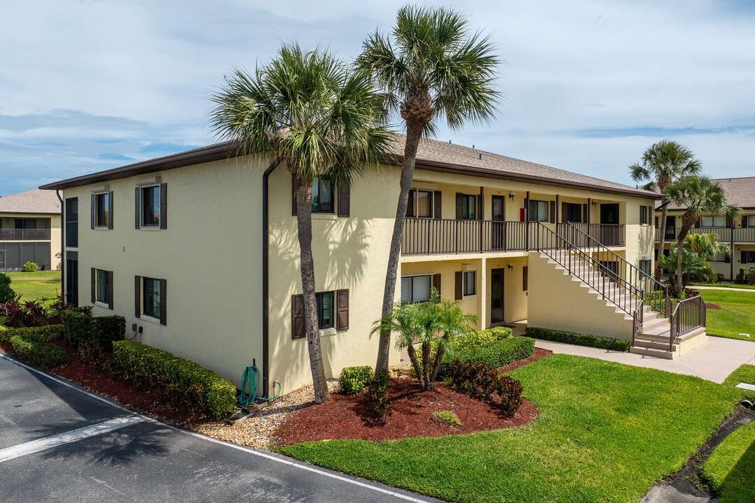 Beach Walk in Cocoa Beach, FL - Building Photo