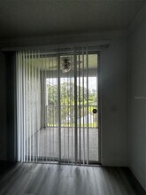 4980 Baraldi Cir in Sarasota, FL - Building Photo - Building Photo
