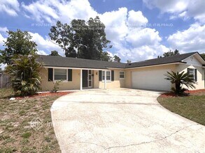 7614 Harbor Bend Cir in Orlando, FL - Building Photo - Building Photo