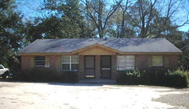 property at 1112 Wingate Ave