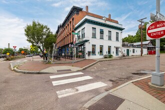 Winooski Block in Winooski, VT - Foto de edificio - Building Photo