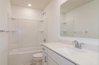 14413 Allerton Wy in Rosemount, MN - Building Photo - Building Photo