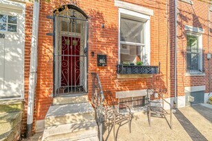 802 LeCount St in Philadelphia, PA - Building Photo