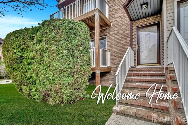 property at 4517 Birchwood Ct