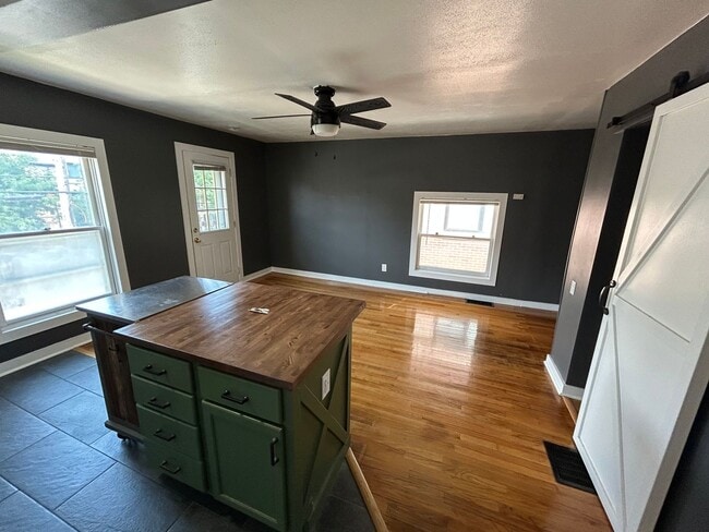 813 Williamson St in Madison, WI - Building Photo - Building Photo