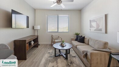 10000 W Missouri Ave in Glendale, AZ - Building Photo - Building Photo