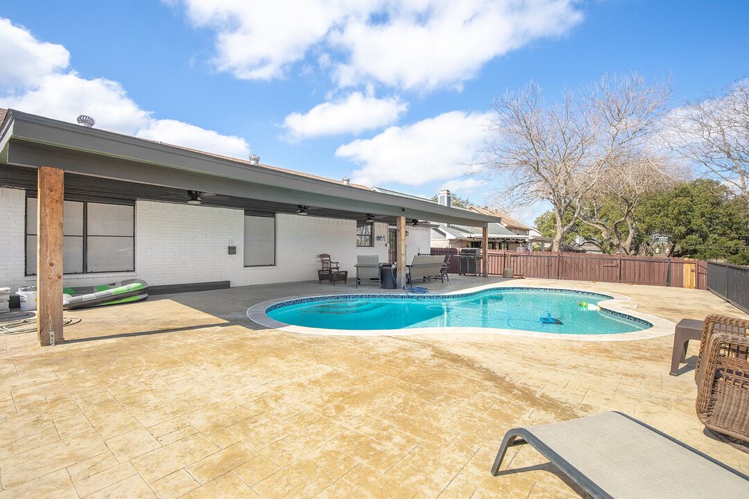5006 Wedgewood Dr in Schertz, TX - Building Photo