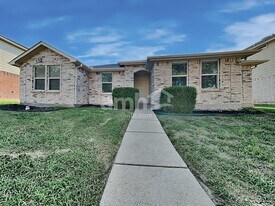 2806 Lake Terrace Dr in Wylie, TX - Building Photo
