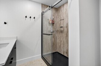 400 S Main St, Unit SI ID1322466P in Tulsa, OK - Building Photo - Building Photo