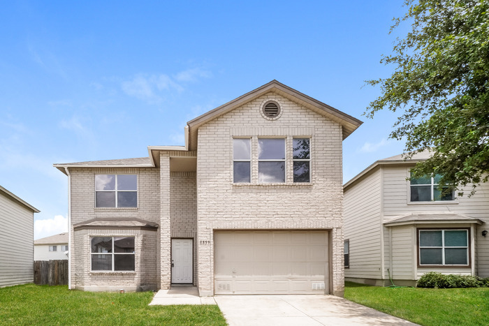 8859 Kestrel Oak in Converse, TX - Foto de edificio