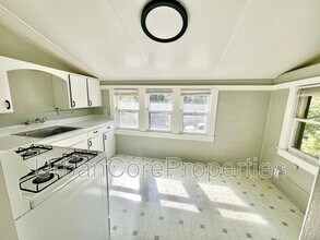 235 7th Ave N in St. Petersburg, FL - Building Photo - Building Photo