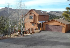 30258 Weisshorn Cir in Pine, CO - Building Photo