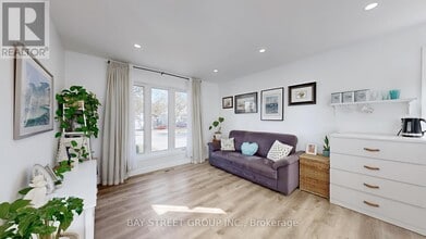 142 Patterson Rd in Barrie, ON - Building Photo - Building Photo