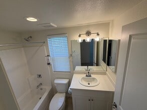 1931 S Miller St in Santa Maria, CA - Building Photo - Building Photo