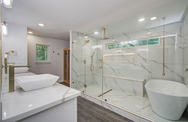 580 Brandon Rd