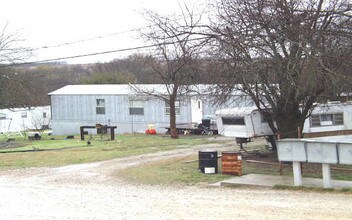 Stiff Creek Mobile Home Park in Princeton, TX - Foto de edificio - Building Photo