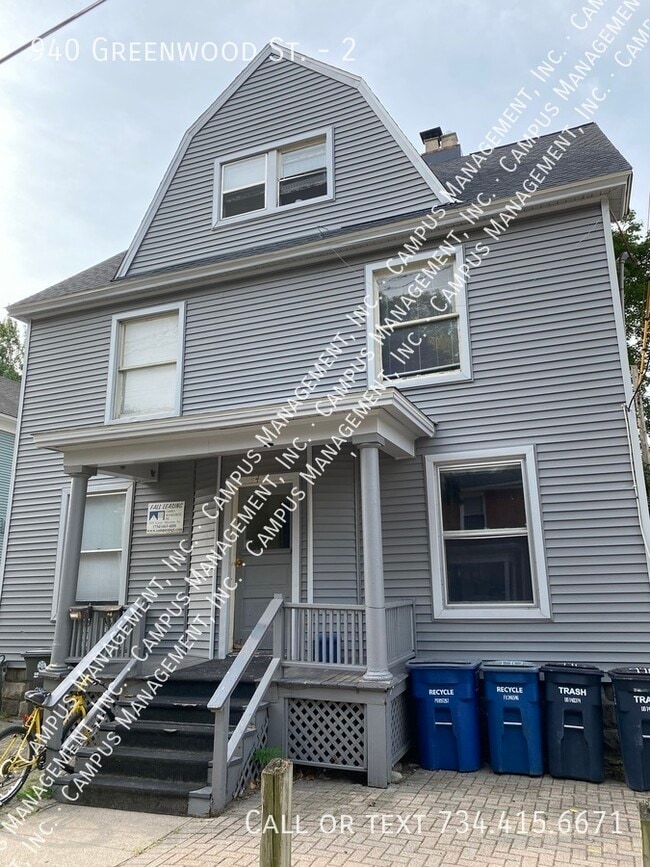 property at 940 Greenwood Ave