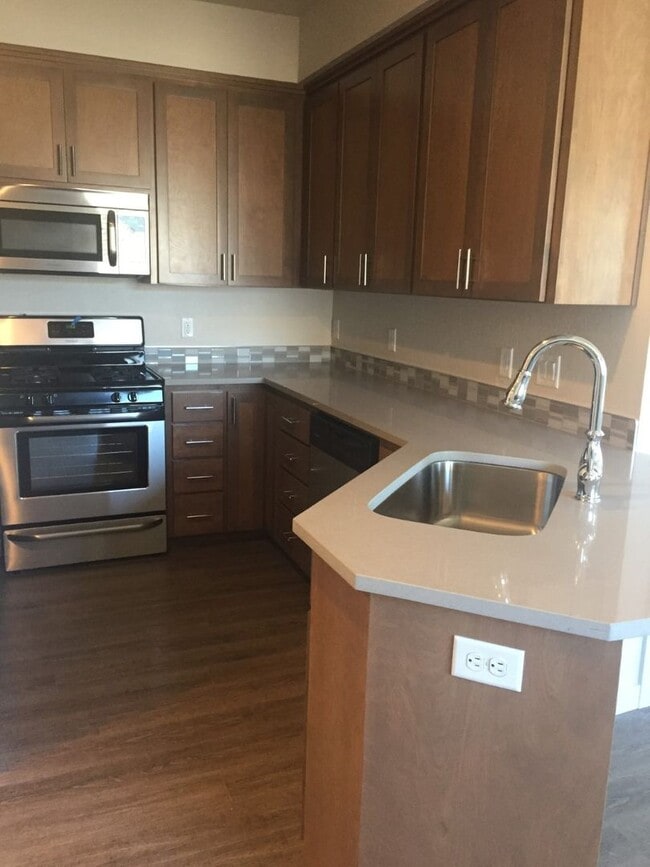 584 Fair Oaks Ave in Ashland, OR - Building Photo - Building Photo