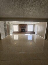 218 N Dewberry Dr in Midland, TX - Building Photo - Building Photo