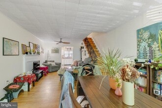 1922 S Camac St in Philadelphia, PA - Foto de edificio - Building Photo