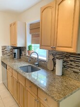 713 Penn St in West Palm Beach, FL - Building Photo - Building Photo
