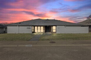17309 Davenport Rd, Unit 0703 in Dallas, TX - Building Photo