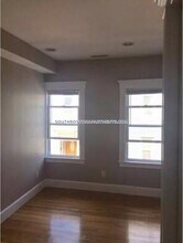 131 W 8th St-Unit -2 in Boston, MA - Building Photo - Building Photo