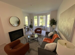 240 Caldecott Ln in Oakland, CA - Building Photo - Building Photo