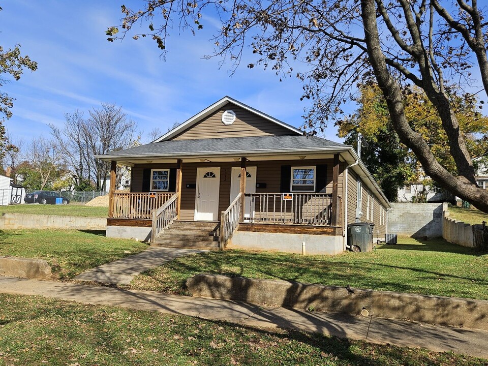 1012 Pierce St in Lynchburg, VA - Building Photo