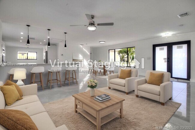 1001 NW 6th Dr in Boca Raton, FL - Building Photo - Building Photo