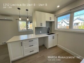 1252 Lincoln Rd in Windsor, ON - Building Photo - Building Photo