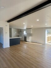 102 Twin Dr in Crookston, MN - Building Photo - Building Photo