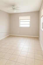 16103 NE 19th Ct in North Miami Beach, FL - Building Photo - Building Photo