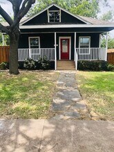 713 Mt Auburn Ave in Dallas, TX - Building Photo - Building Photo