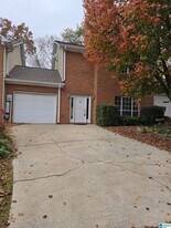 107 Windsor Ridge Dr in Pelham, AL - Building Photo