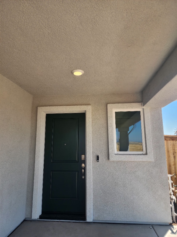 2081 Blue Star Dr in Roseville, CA - Building Photo - Building Photo