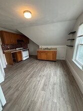 37 Almont St in Medford, MA - Building Photo - Building Photo