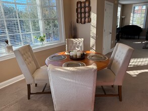 312 Long Pointe Ln in Columbia, SC - Foto de edificio - Building Photo