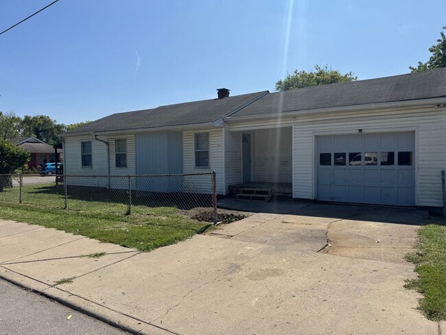property at 1660 N Centennial St