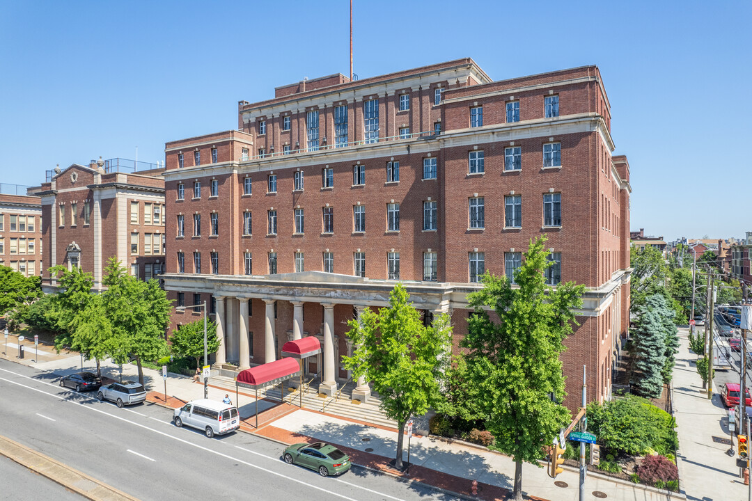 The Colonnade in Philadelphia, PA - Building Photo