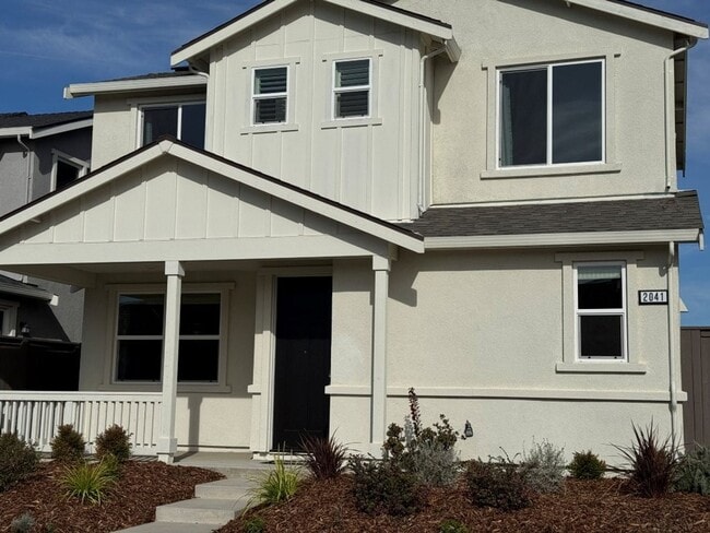 2041 Marston Dr in Woodland, CA - Building Photo - Building Photo