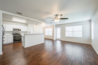 7500 Lazy Spur Blvd in Fort Worth, TX - Building Photo - Building Photo