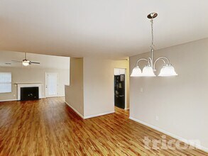 285 Stone Meadow Ct in Kernersville, NC - Building Photo - Building Photo