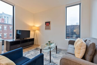 60 Kilmarnock St in Boston, MA - Building Photo - Building Photo