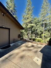 11438 Timothy Way in Grass Valley, CA - Building Photo - Building Photo